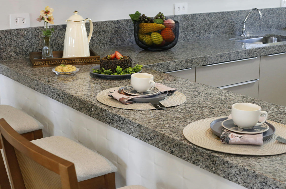 Making sushi with the roll maker